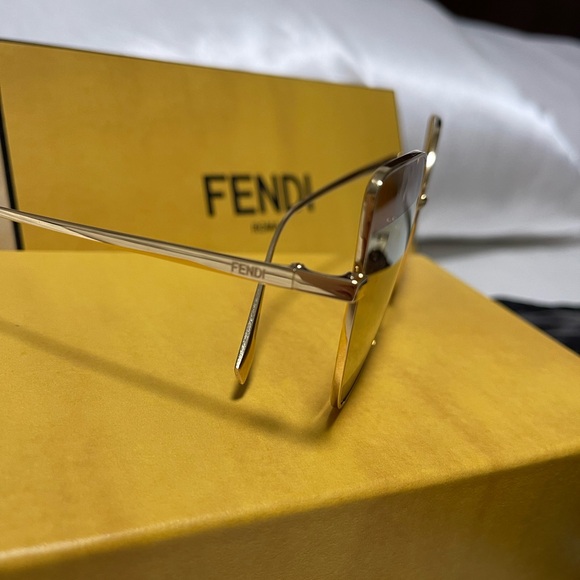 FENDI 61mm Cat Eye Sunglasses Gold Light - Picture 6 of 8